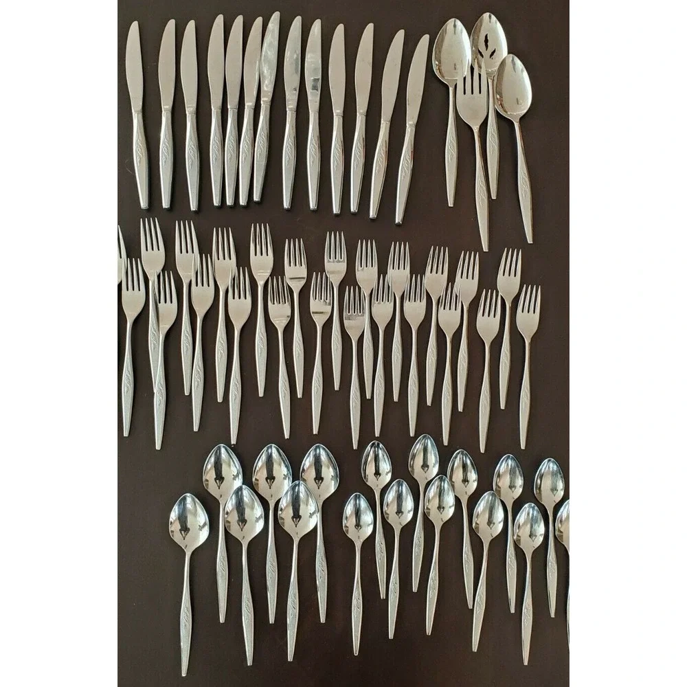 5 Teaspoons Oneida Community Woodmere Textured Wheat Leaf MCM Stainless Flatware